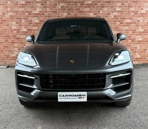 PORSCHE-CAYENNE-2024