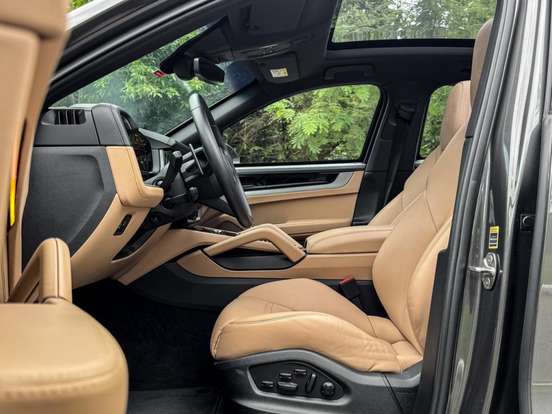 PORSCHE-CAYENNE-3.0 V6 E-HYBRID COUPÉ AWD TIPTRONIC S PORSCHE-CAYENNE-2024