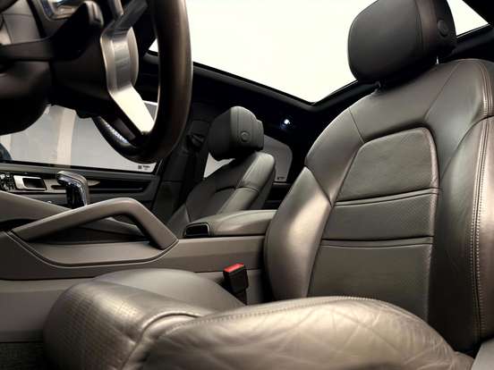 PORSCHE-CAYENNE-3.0 V6 GASOLINA COUPÉ AWD TIPTRONIC S PORSCHE-CAYENNE-2019