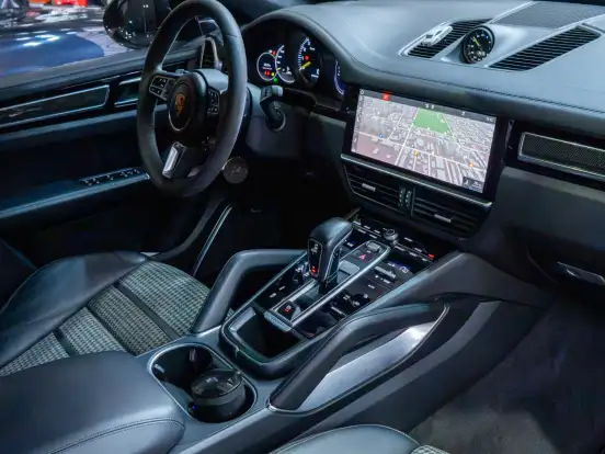 PORSCHE-CAYENNE-4.0 V8 E-HYBRID TURBO S COUPÉ AWD TIPTRONIC S PORSCHE-CAYENNE-2021