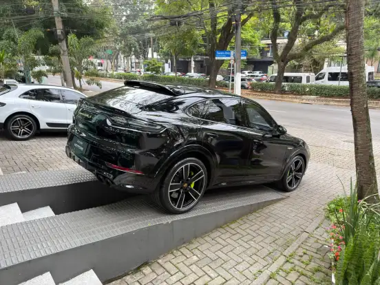 PORSCHE-CAYENNE-4.0 V8 E-HYBRID TURBO S COUPÉ AWD TIPTRONIC S PORSCHE-CAYENNE-2022