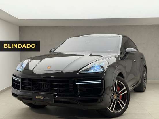 PORSCHE-CAYENNE-2022