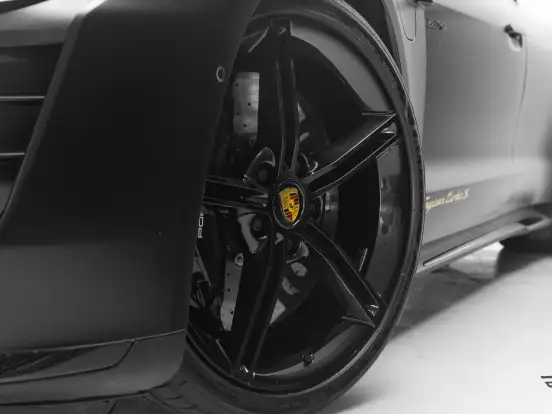 PORSCHE-TAYCAN-TURBO S ELÉTRICO PORSCHE-TAYCAN-2023