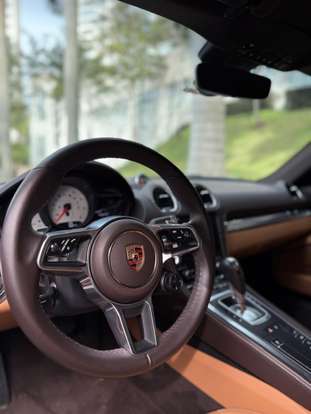 PORSCHE-718-2023