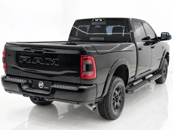 RAM-3500-6.7 I6 TURBO DIESEL LARAMIE CD 4X4 AUTOMÁTICO RAM-3500-2022