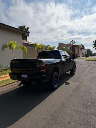 RAM-2500-6.7 I6 TURBO DIESEL LARAMIE CD 4X4 AUTOMÁTICO RAM-2500-2023