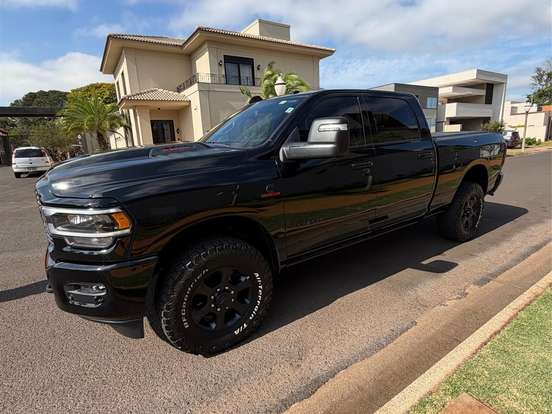 RAM-2500-6.7 I6 TURBO DIESEL LARAMIE CD 4X4 AUTOMÁTICO RAM-2500-2023