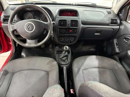 RENAULT-CLIO-1.0 EXPRESSION 16V FLEX 4P MANUAL RENAULT-CLIO-2015