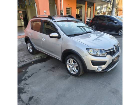 RENAULT SANDERO 1.6 STEPWAY 8V FLEX 4P AUTOMATIZADO