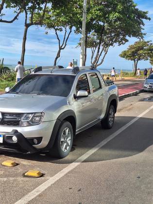 RENAULT DUSTER OROCH 2.0 16V HI-FLEX DYNAMIQUE AUTOMÁTICO