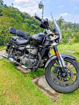 ROYAL ENFIELD-METEOR 650 ASTRAL-2025