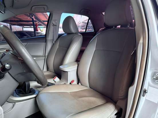 TOYOTA-COROLLA-2009