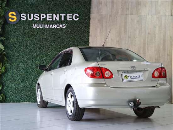 TOYOTA-COROLLA-2004