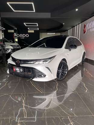 TOYOTA-COROLLA-2024
