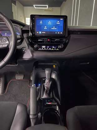 TOYOTA-COROLLA-2024