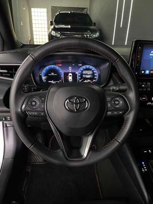 TOYOTA-COROLLA-2024