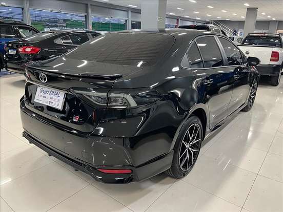 TOYOTA-COROLLA-2025