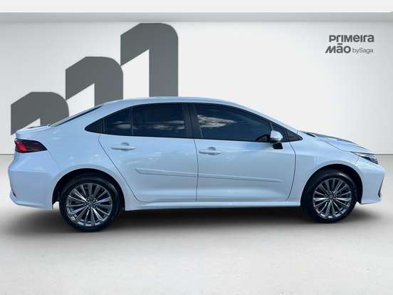 TOYOTA-COROLLA-2025