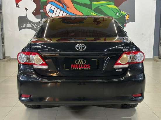 TOYOTA-COROLLA-2012