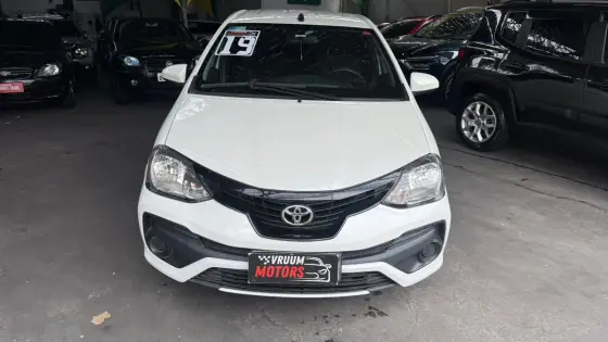 TOYOTA ETIOS 1.5 X SEDAN 16V FLEX 4P AUTOMÁTICO