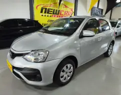 TOYOTA ETIOS 1.5 XS 16V FLEX 4P MANUAL TOYOTA ETIOS 1.5 XS 16V FLEX 4P MANUAL
