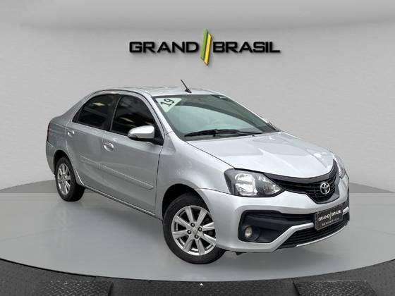 TOYOTA ETIOS 1.5 X PLUS SEDAN 16V FLEX 4P AUTOMÁTICO