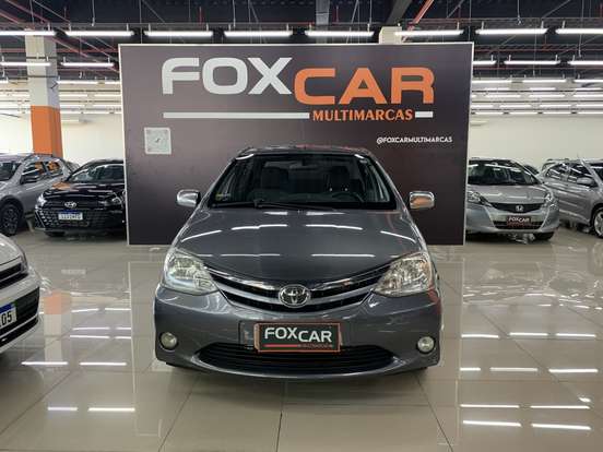 TOYOTA-ETIOS-1.5 XLS SEDAN 16V FLEX 4P MANUAL TOYOTA-ETIOS-2012