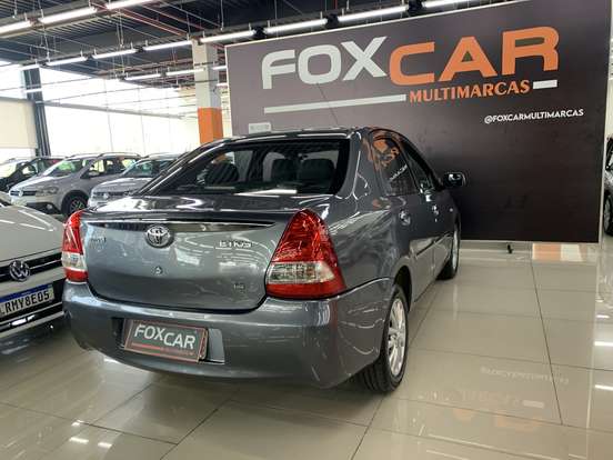 TOYOTA-ETIOS-1.5 XLS SEDAN 16V FLEX 4P MANUAL TOYOTA-ETIOS-2012