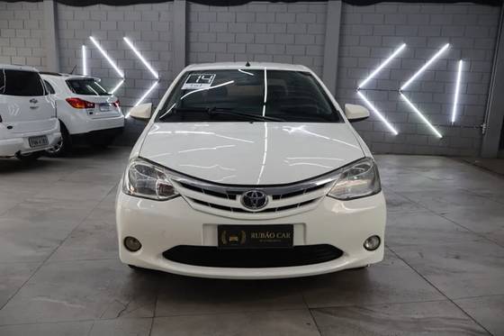 TOYOTA ETIOS 1.5 XLS SEDAN 16V FLEX 4P MANUAL