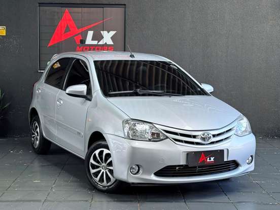 TOYOTA-ETIOS-1.5 XS 16V FLEX 4P AUTOMÁTICO TOYOTA-ETIOS-2016