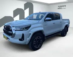 TOYOTA HILUX 2.8 D-4D TURBO DIESEL CD SRX 4X4 AUTOMÁTICO TOYOTA HILUX 2.8 D-4D TURBO DIESEL CD SRX 4X4 AUTOMÁTICO