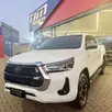 TOYOTA HILUX 2.8 D-4D TURBO DIESEL CD SRX LIMITED 4X4 AUTOMÁTICO TOYOTA HILUX 2.8 D-4D TURBO DIESEL CD SRX LIMITED 4X4 AUTOMÁTICO
