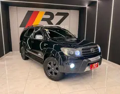TOYOTA HILUX 3.0 SRV 4X4 CD 16V TURBO INTERCOOLER DIESEL 4P AUTOMÁTICO TOYOTA HILUX 3.0 SRV 4X4 CD 16V TURBO INTERCOOLER DIESEL 4P AUTOMÁTICO