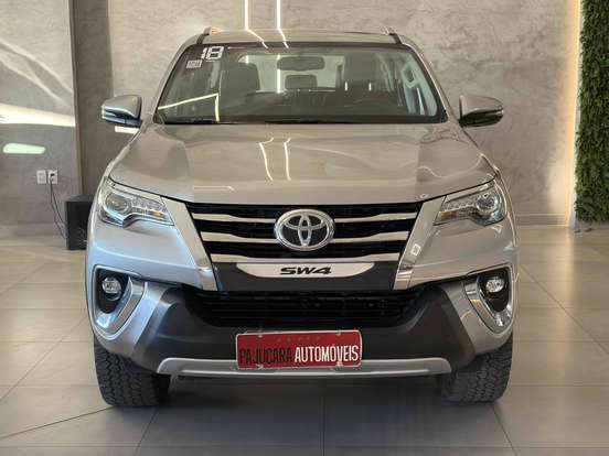 TOYOTA-HILUX SW4-2.8 SRX 4X4 16V TURBO INTERCOOLER DIESEL 4P AUTOMÁTICO TOYOTA-HILUX SW4-2018