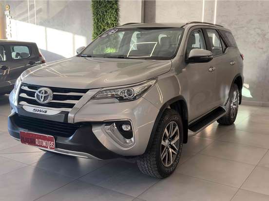TOYOTA-HILUX SW4-2.8 SRX 4X4 16V TURBO INTERCOOLER DIESEL 4P AUTOMÁTICO TOYOTA-HILUX SW4-2018