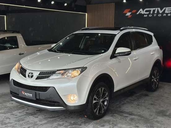 TOYOTA-RAV4-2014