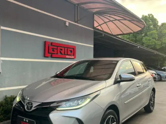 TOYOTA-YARIS-1.5 16V FLEX SEDAN XLS CONNECT MULTIDRIVE TOYOTA-YARIS-2022