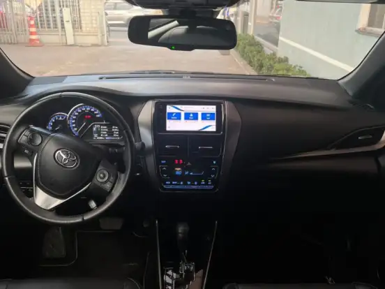 TOYOTA-YARIS-1.5 16V FLEX SEDAN XLS CONNECT MULTIDRIVE TOYOTA-YARIS-2022