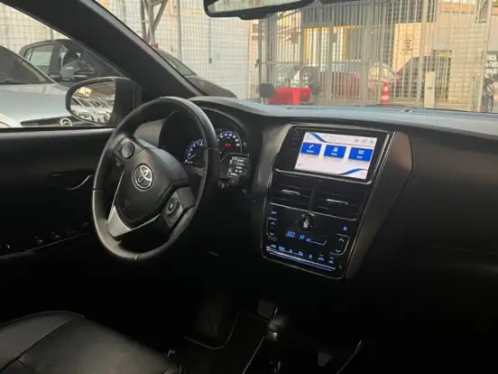 TOYOTA-YARIS-1.5 16V FLEX SEDAN XLS CONNECT MULTIDRIVE TOYOTA-YARIS-2022
