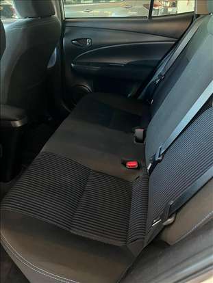 TOYOTA-YARIS-2020