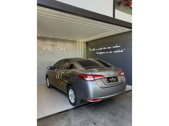TOYOTA-YARIS-1.5 16V FLEX SEDAN XL MANUAL TOYOTA-YARIS-2019