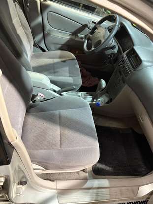 TOYOTA-COROLLA-1999