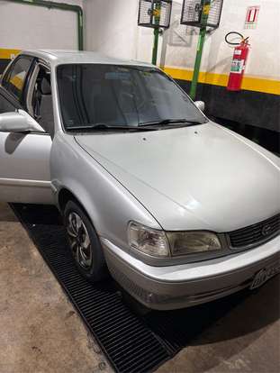 TOYOTA-COROLLA-1999