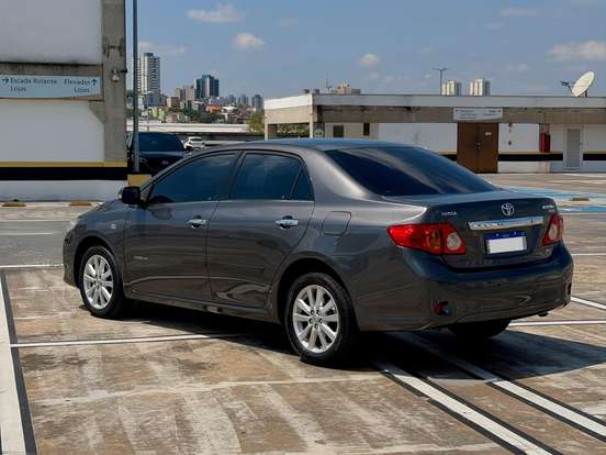 TOYOTA-COROLLA-2.0 ALTIS 16V FLEX 4P AUTOMÁTICO TOYOTA-COROLLA-2010