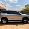 TOYOTA HILUX SW4 2.8 SRX 4X4 7 LUGARES 16V TURBO INTERCOOLER DIESEL 4P AUTOMÁTICO TOYOTA HILUX SW4 2.8 SRX 4X4 7 LUGARES 16V TURBO INTERCOOLER DIESEL 4P AUTOMÁTICO