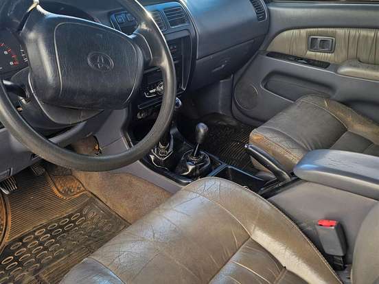 TOYOTA-HILUX SW4-3.0 4X4 8V TURBO DIESEL 4P MANUAL TOYOTA-HILUX SW4-1997