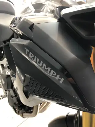TRIUMPH-TIGER 1200 BLACK EDITION-2026
