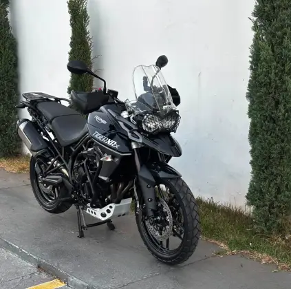 TRIUMPH TIGER 800 XRX 