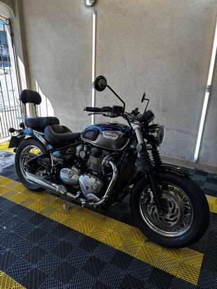 TRIUMPH-BONNEVILLE SPEEDMASTER-2023