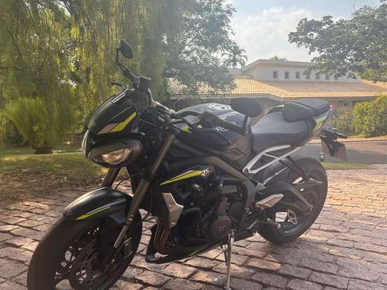 TRIUMPH-STREET TRIPLE 765 RS TRIUMPH-STREET TRIPLE 765 RS-2021